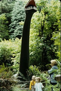 Elasmosaurus dinosaur